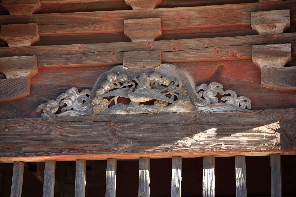 木 高い 家具 寺