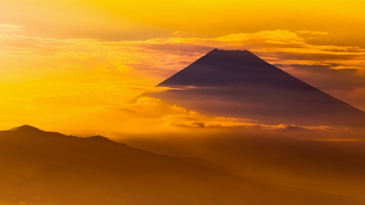 Landscape horizon mountain cloud Photo