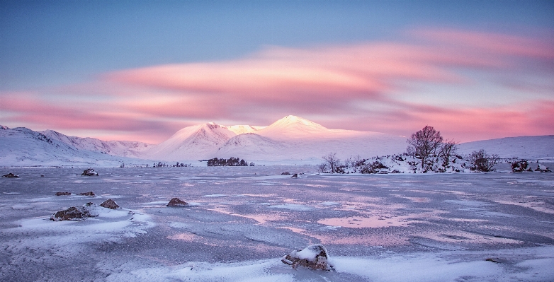 Foto Montanha neve inverno nuvem