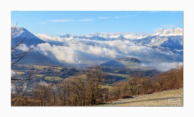 Foto Paisagem região selvagem
 montanha pradaria
