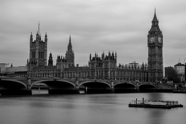 Black and white architecture sky Photo