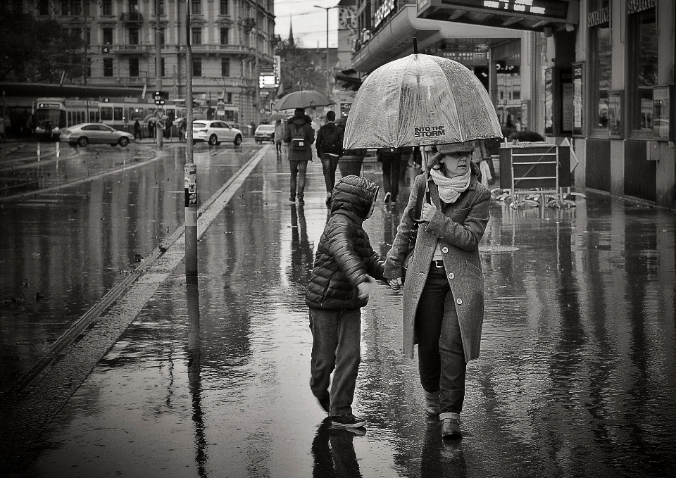 Hiver noir et blanc
 personnes route