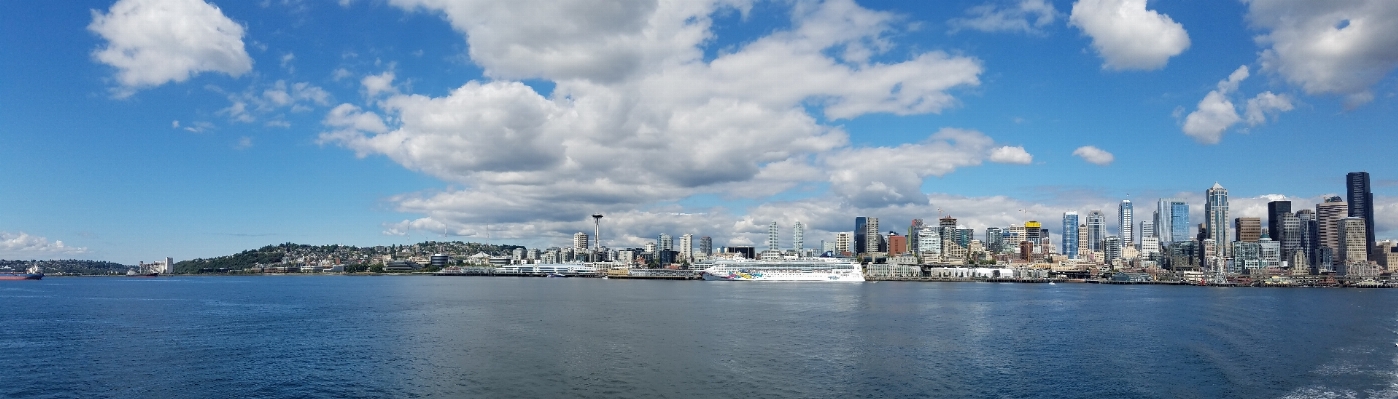 Horizon dock skyline city Photo