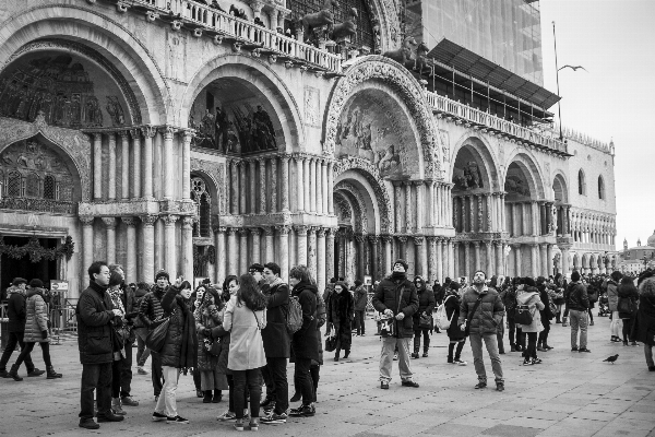 Black and white architecture street urban Photo