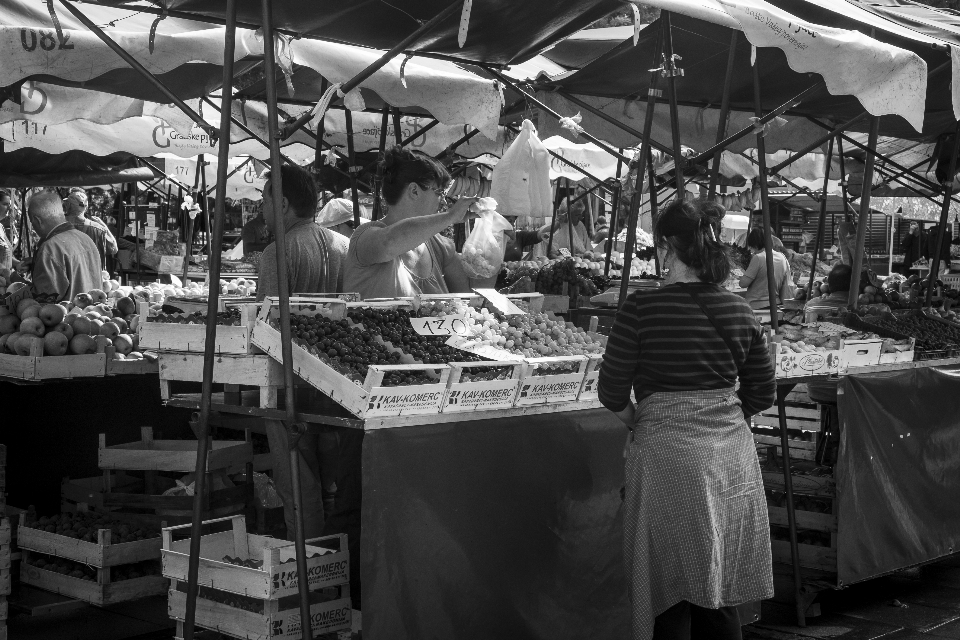 Bianco e nero
 strada città