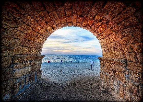 Beach rock architecture sunlight Photo