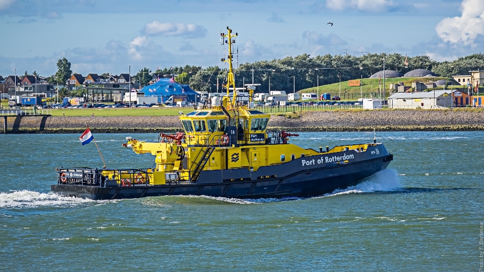 Sea boat ship vehicle