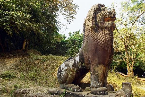 Monument statue zoo ruin Photo