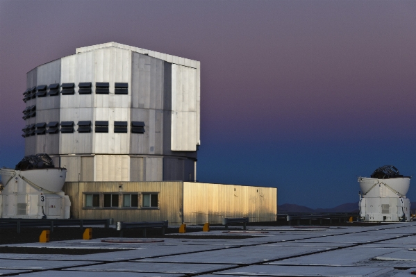 Foto Arquitectura edificio telescopio fachada
