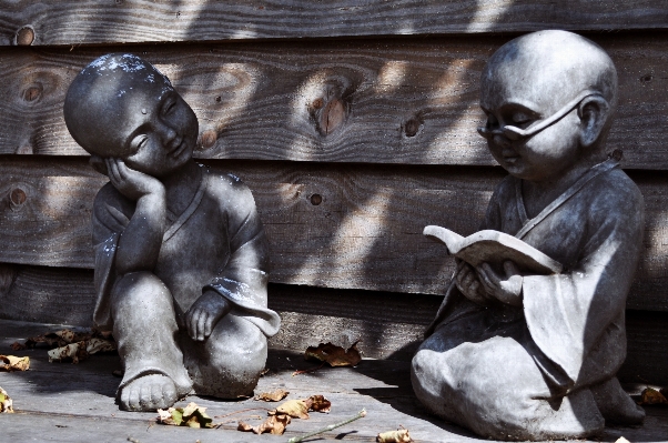 Outdoor stone reading monument Photo