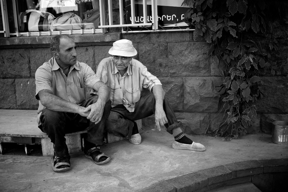 Homme personne noir et blanc
 personnes