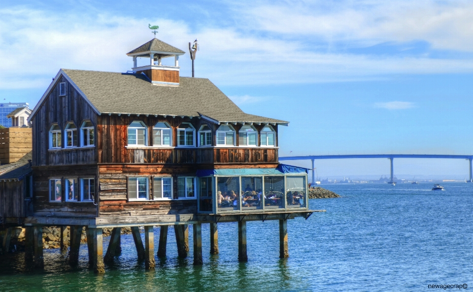 Plaża morze wybrzeże dock