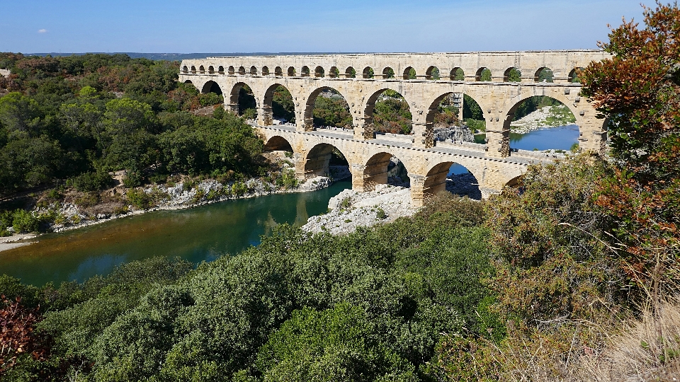 Puente río francia arco