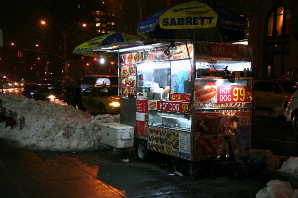 Schnee straße nacht restaurant Foto