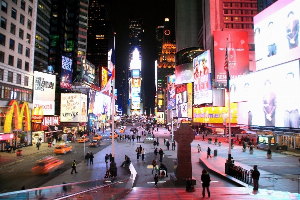 Pedestrian road street night Photo