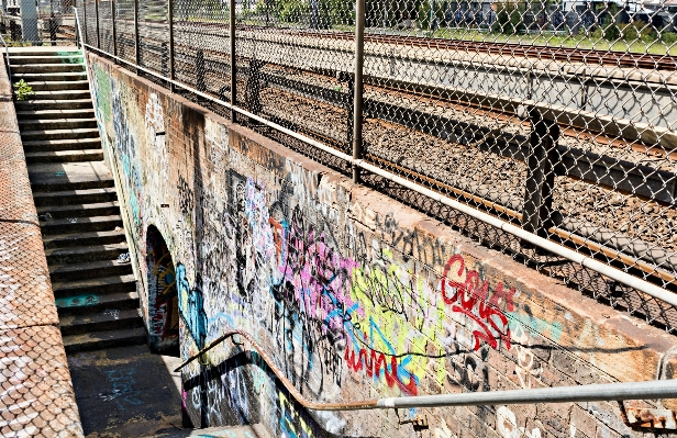 Track road street wall Photo