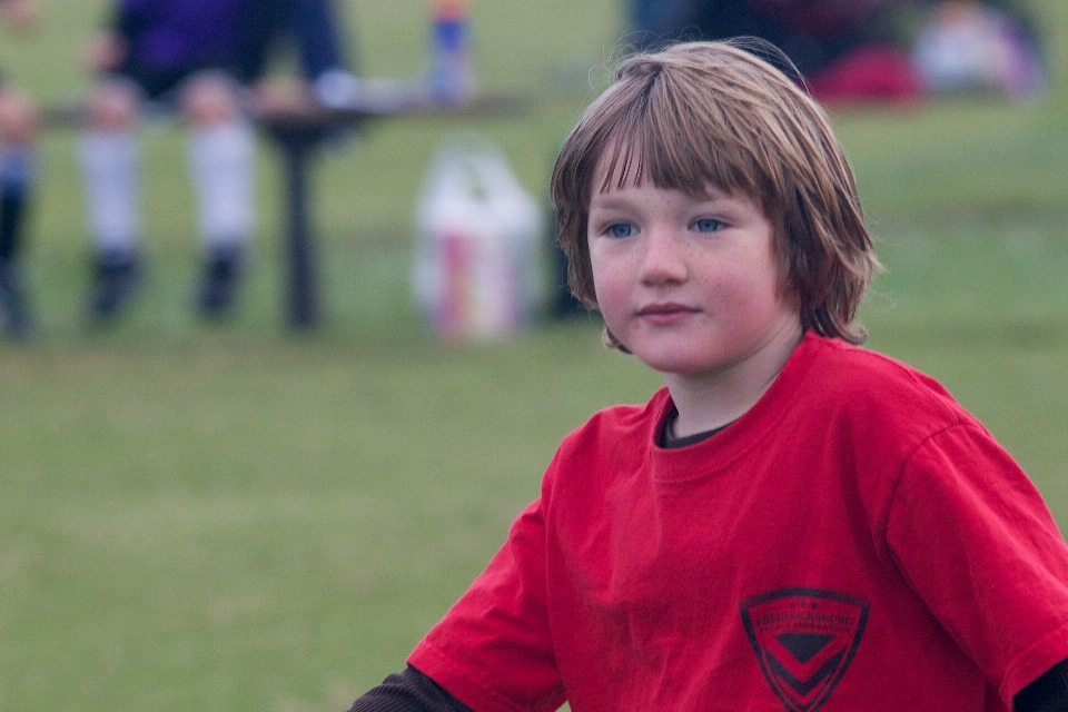 サッカー 子供 プレーヤー スポーツ