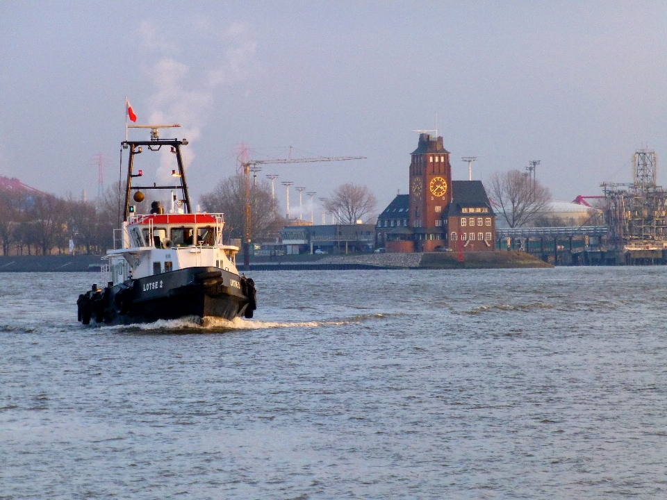 Mer bateau transport véhicule