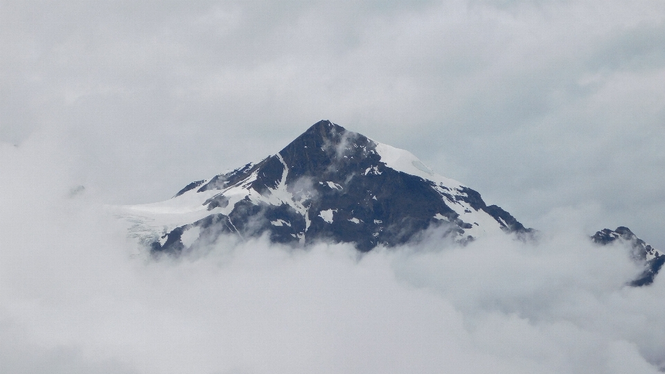 Paisaje naturaleza montaña nieve