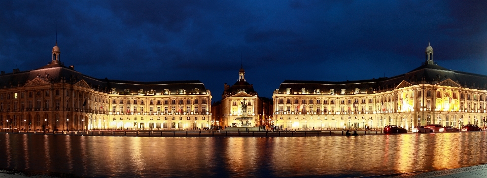 Die architektur nacht palast stadt