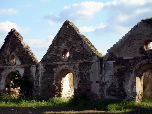 Building stone village arch Photo