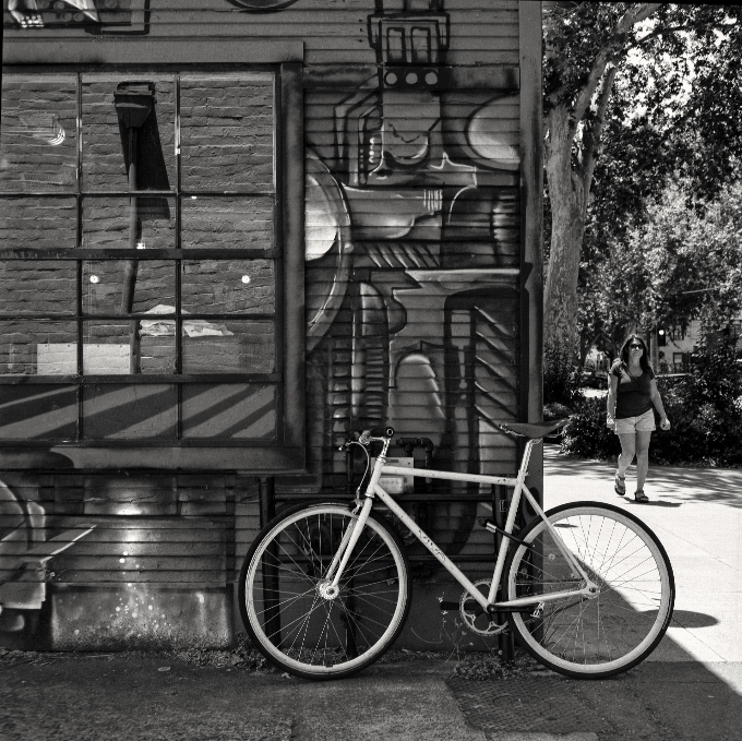 Schwarz und weiß
 straße rad fahrrad