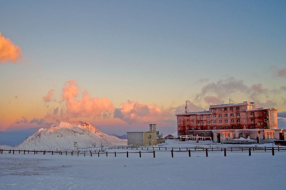 Mar horizonte nieve frío