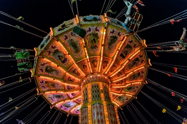 Night recreation ferris wheel amusement park Photo