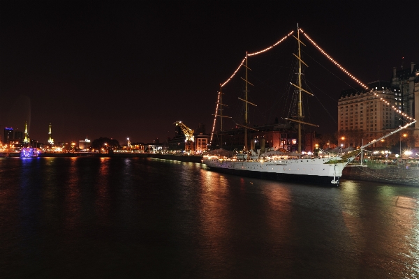 Dock light bridge skyline Photo