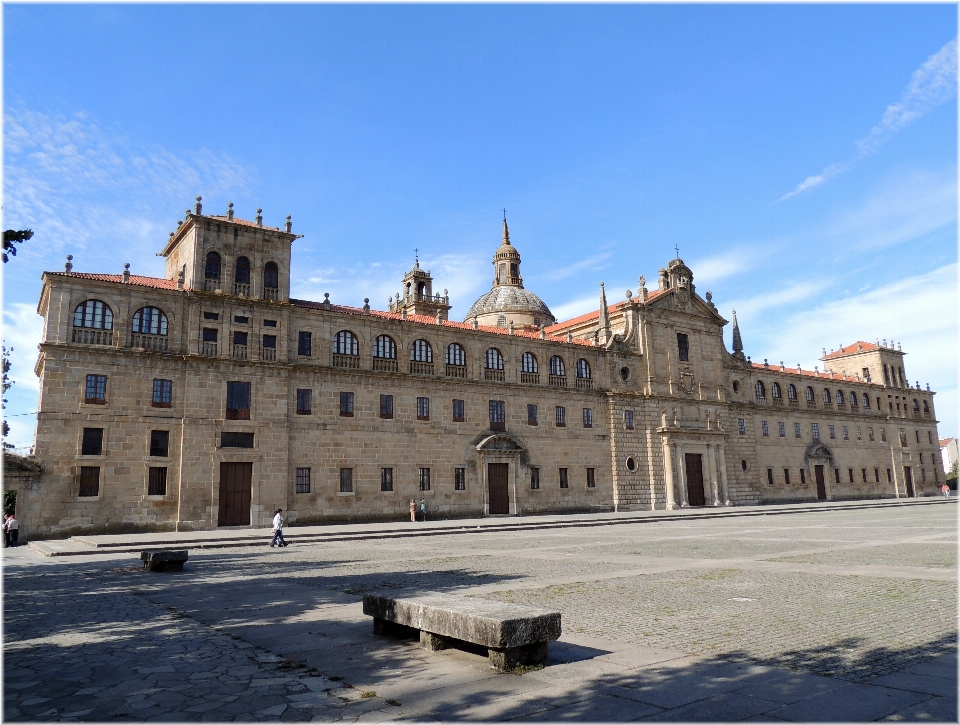 Arquitetura cidade prédio castelo
