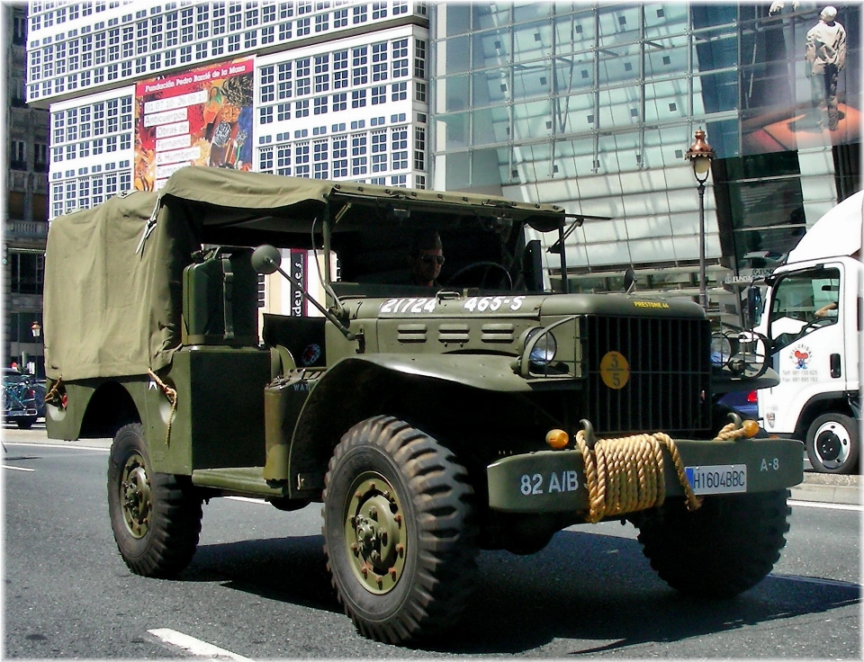 Auto jeep militare europa