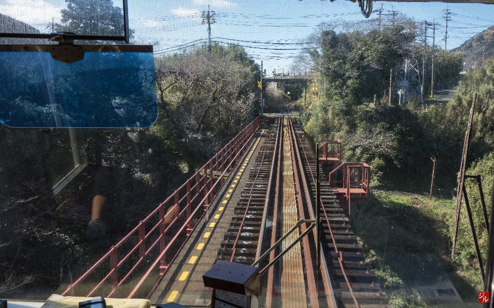 Track bridge train transport