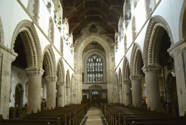 Foto Bangunan gereja katedral kapel