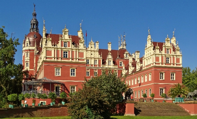 Photo Architecture bâtiment château
 palais