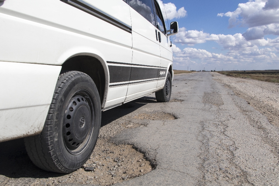 Road car hole volkswagen