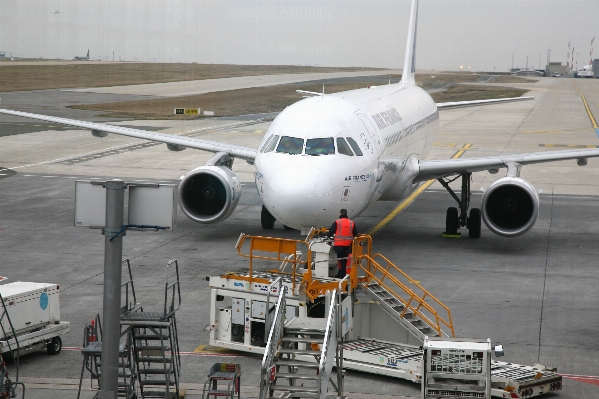 Paris airport airplane aircraft Photo