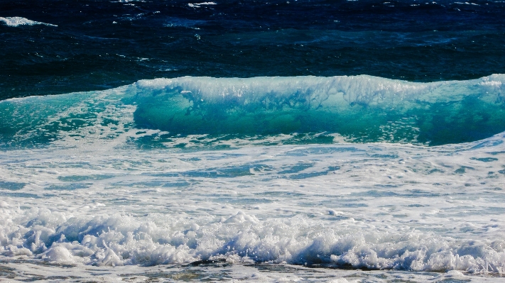 Foto Laut pesisir air alam