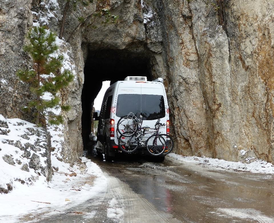 山 雪 冬天 车