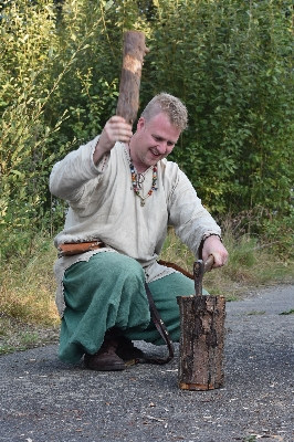 Foto Uomo persona persone legna