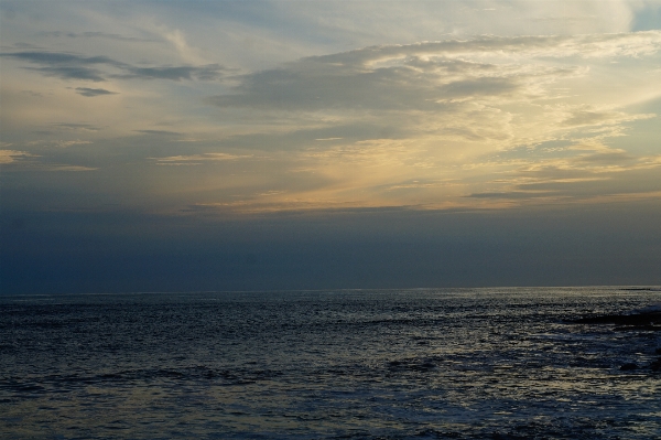 Foto Pantai laut pesisir cakrawala