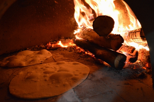 Fire firewood campfire pizza Photo