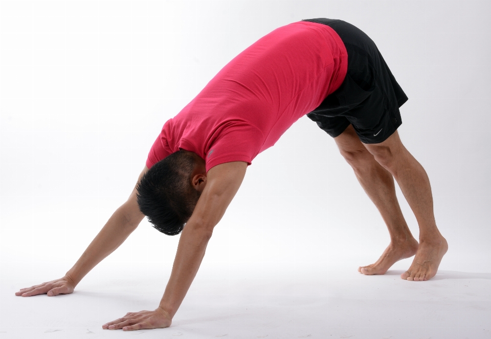 Homem esporte asiático exercício