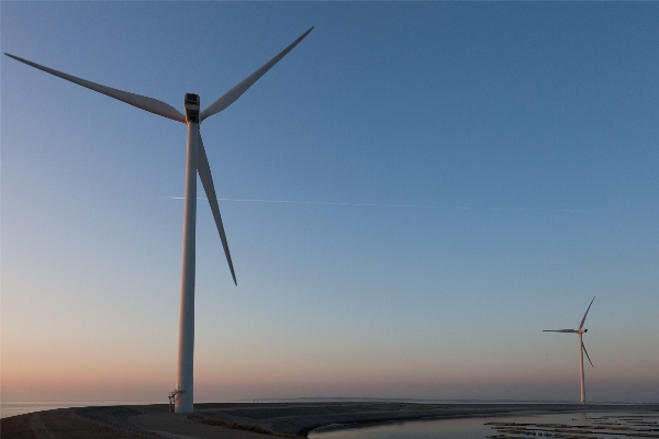 Windmill wind mast machine Photo