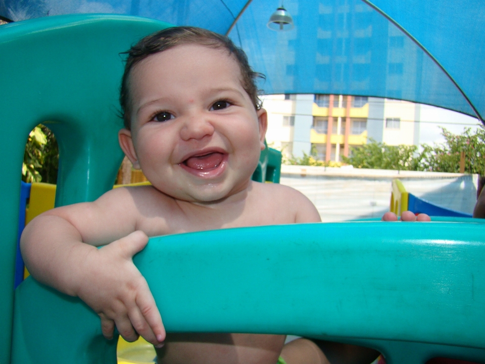 Personne jouer vacances piscine