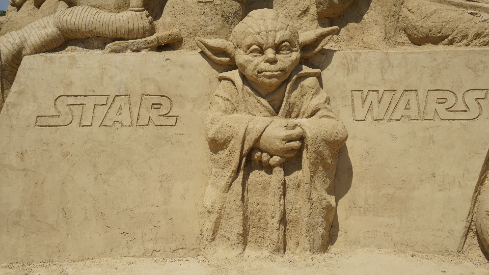 Sabbia monumento statua star wars