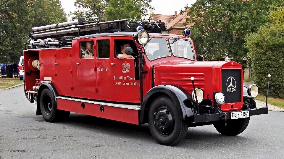 Auto trasporto camion veicolo