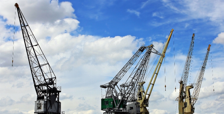 Sky skyscraper transport vehicle Photo