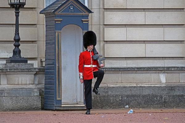 Street tourist travel military Photo