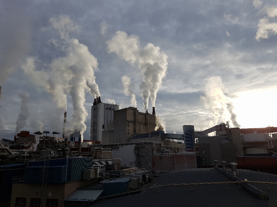 Trabajar nube cielo fumar