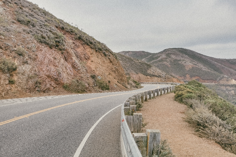 海岸 rock 山 路